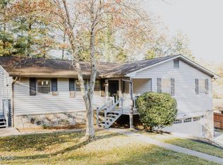 102 Haven Hill Ln, Oak Ridge, TN 37830