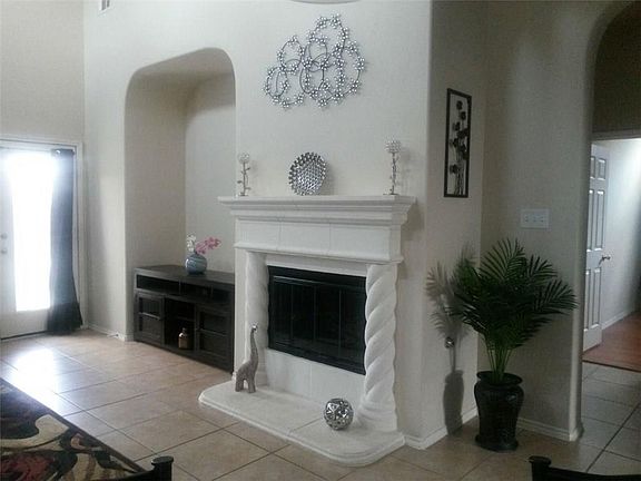 2nd image of 12815 Gardendale Dr
