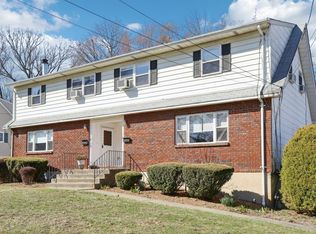 27-29 Bogert Ave, Pearl River, NY 10965