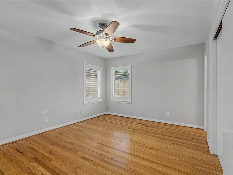 2123 Ridgecrest Dr — Photo 23