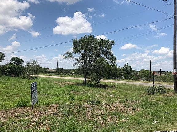 3rd image of 45 Oak Krest Blvd