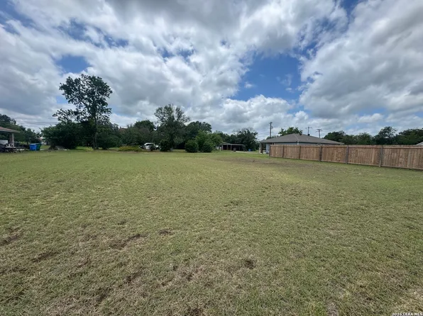 764 Johnson LOT 1, Seguin, TX 78155