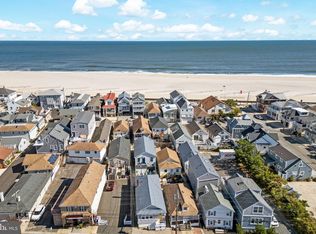 140 Ocean Ave, Point Pleasant Beach, NJ 08742