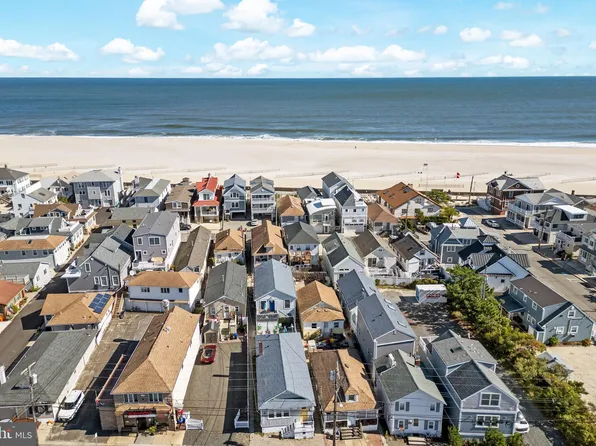 140 Ocean Ave, Point Pleasant Beach, NJ 08742