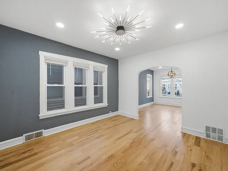 5725 W Giddings St #1 — Photo 5