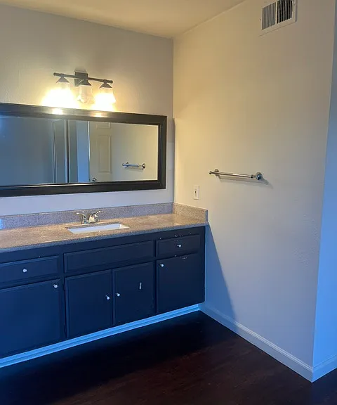 259 N Capitol Ave #128 — Photo 16