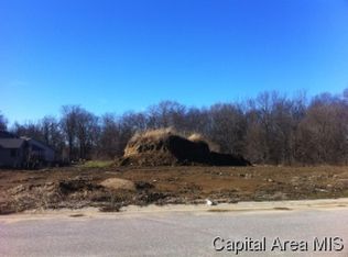 617 Black Hills Dr, Springfield, IL 62711