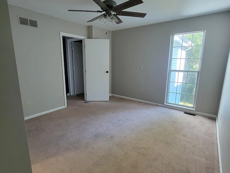 1018 College Rd — Photo 15
