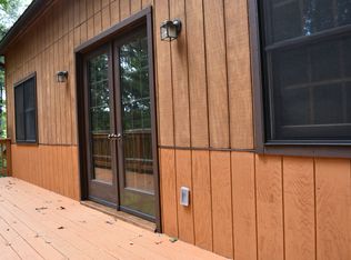 17 E Bucks Rock Rd, New Milford, CT 06776