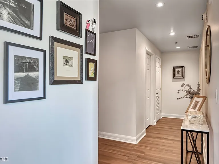 150 Las Vegas Blvd #1803 — Photo 3