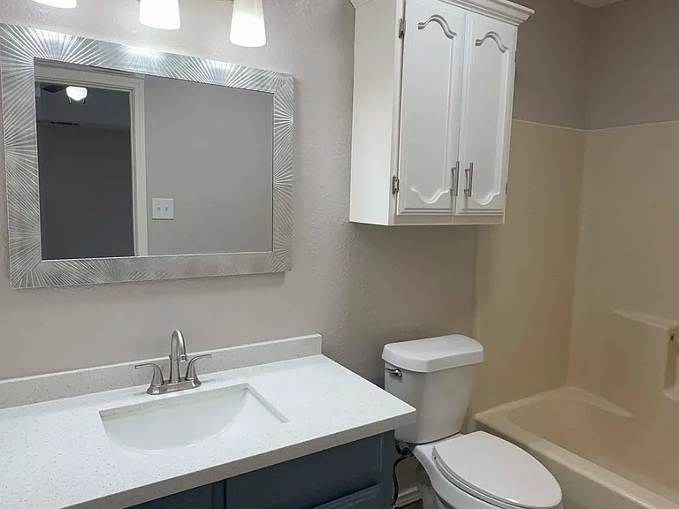 124 Maerose Ave — Photo 17