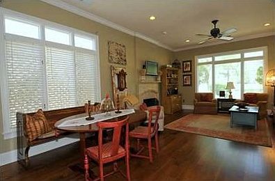 4th image of 8724 Southwind Dr