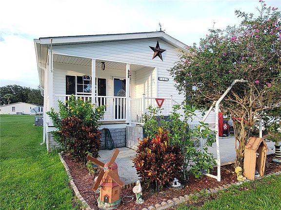 4th image of 203 Ellsworth Dr