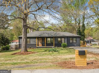 960 Pine Forest Dr SW, Mableton, GA 30126