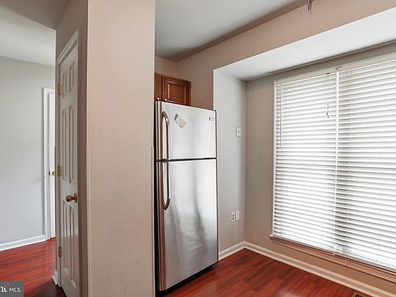 3rd image of 6642 E Beach Dr