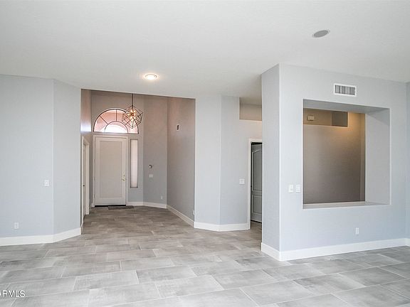 4th image of 17605 N 52nd Pl