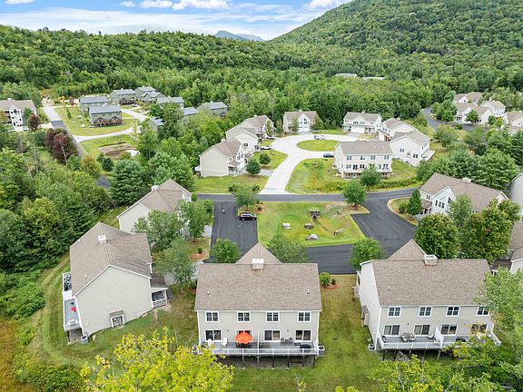 3rd image of 114 Woodland Loop #B