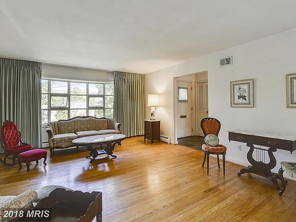 4th image of 1325 Knox Pl