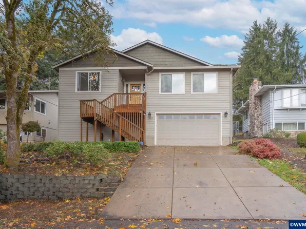 545 Cascade Dr NW, Salem, OR 97304