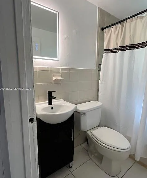 1027 Euclid Ave #5 — Photo 6