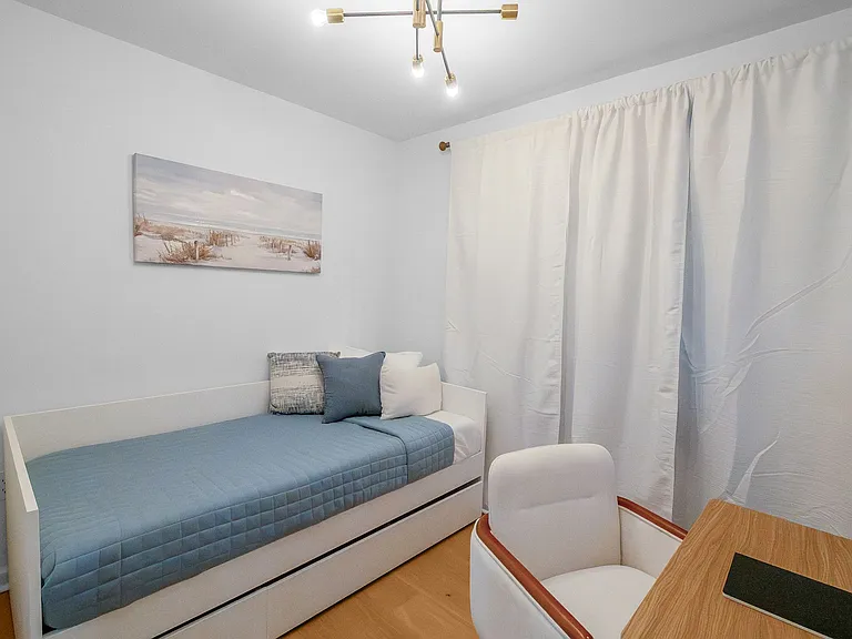1330 Dean St — Photo 30