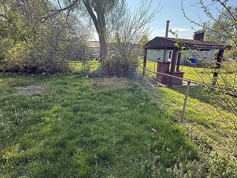128 Grant Cir — Photo 6