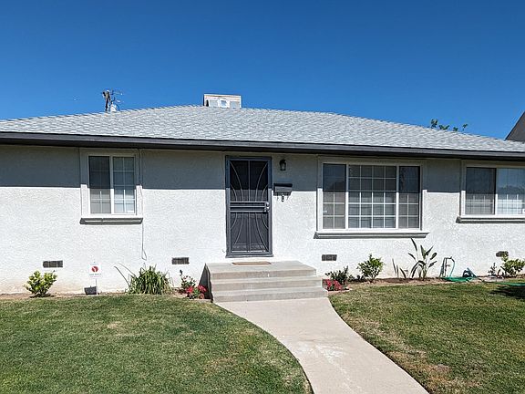 3rd image of 124 Donna Ave