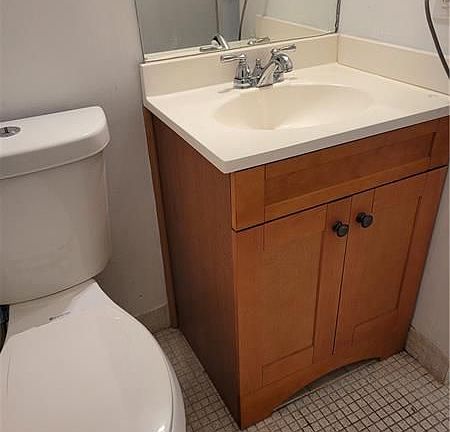 5th image of 4158 Inverrary Dr APT 505