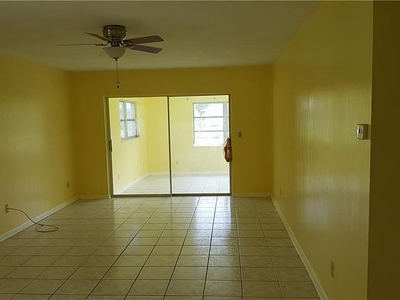 2nd image of 396 Leighton Ct