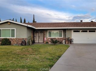 9525 Tamarind Ave, Fontana, CA 92335