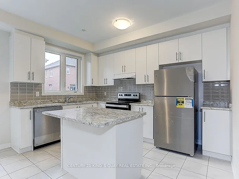 37 Sissons Way — Photo 14