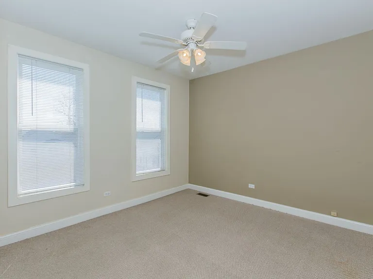 1636 N Spaulding Ave — Photo 14