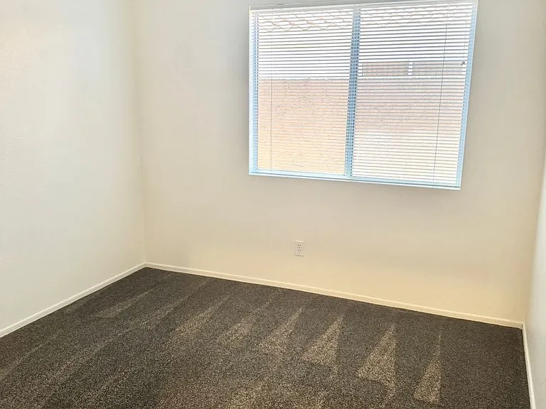5209 W Taro Ln — Photo 37