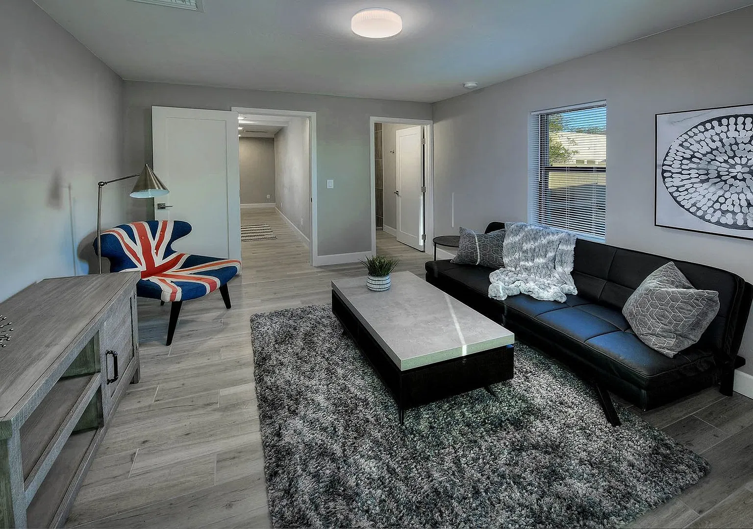 Prelease August 2027 - 2 Bed 2 Bath — Photo 2
