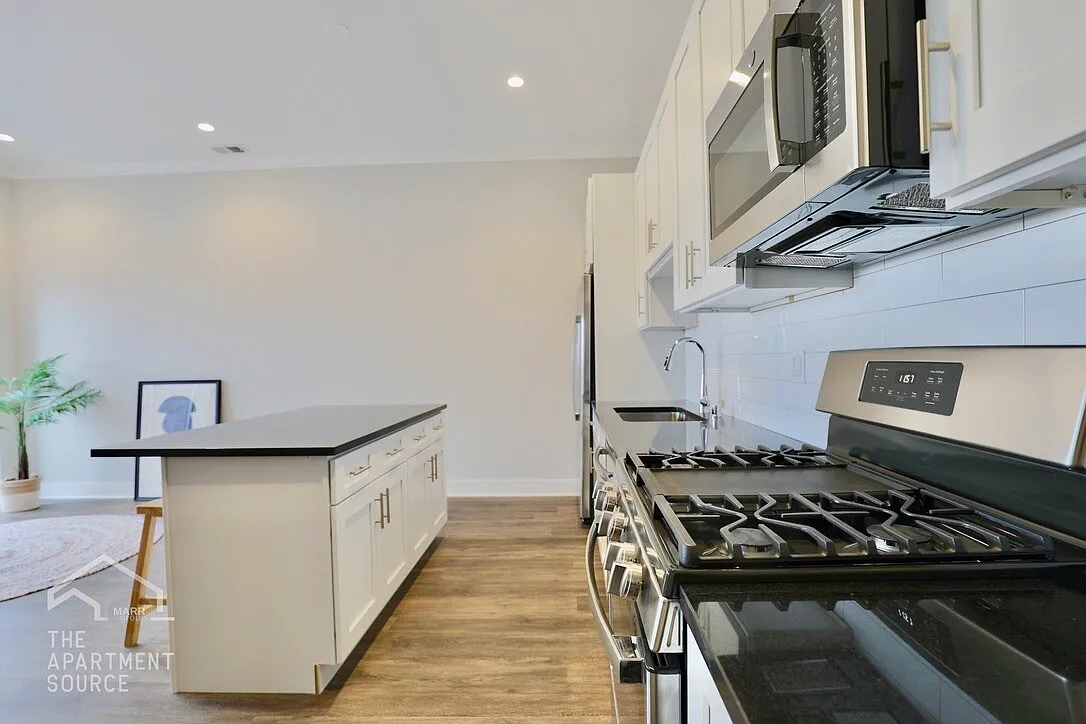 1 bed, 700 sqft, $2,750 — Photo 4
