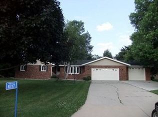 N7117 Prairie Rd, Fond Du Lac, WI 54935