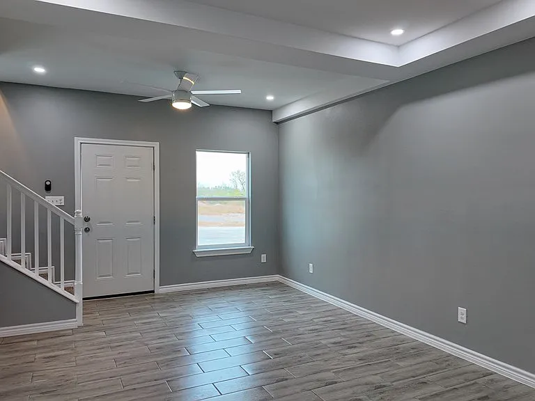 416 J R Rodriguez Cir — Photo 4