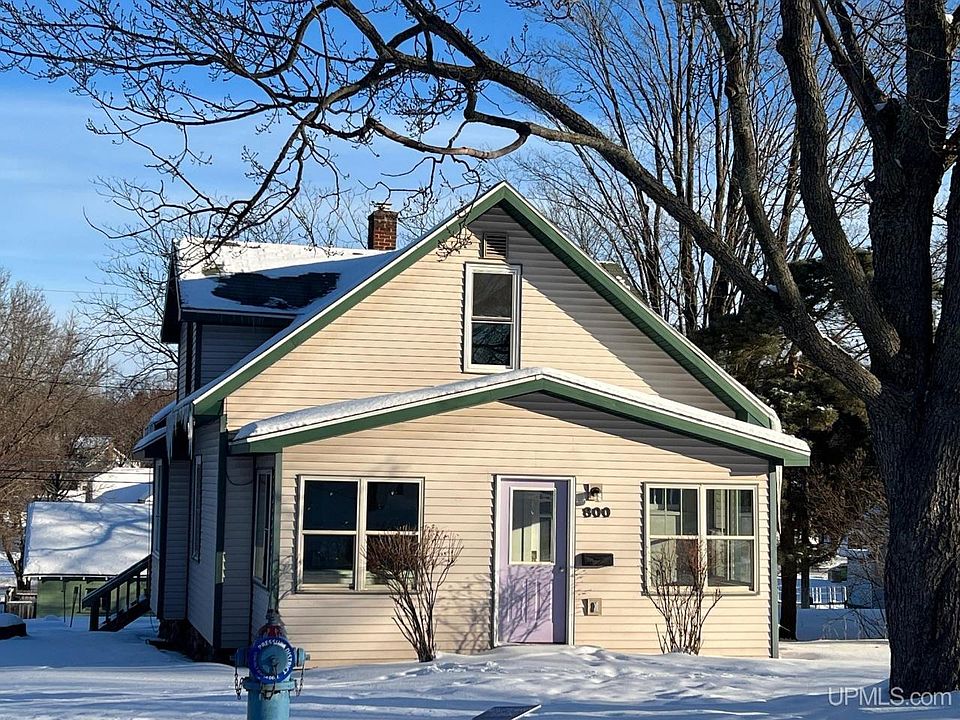 1st image of 800 E D St