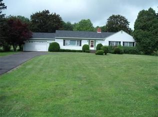 97 N Spencer Rd, Spencer, MA 01562