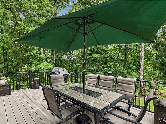 5th image of 721 Switchgrass Dr