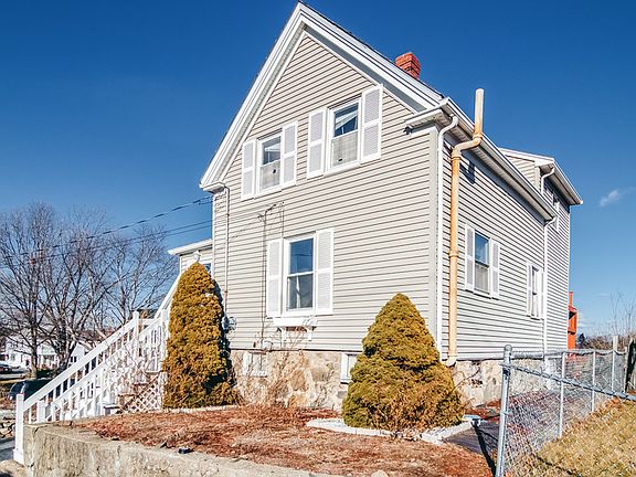 3rd image of 4 Longwood Ave
