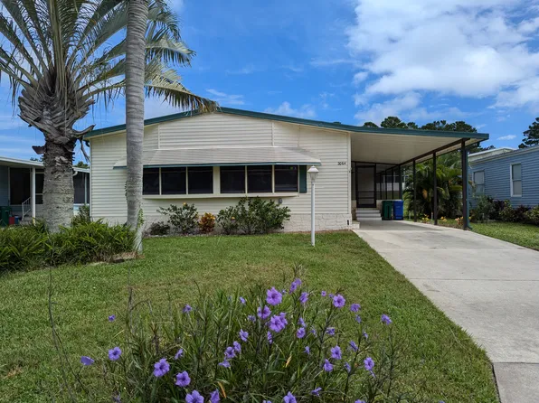 2064 E Lakeview Dr #2064, Sebastian, FL 32958