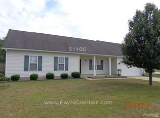 5235 Ahoskie Dr, Hope Mills, NC 28348