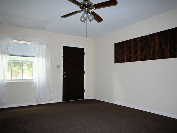 5th image of 130 Caldwell St