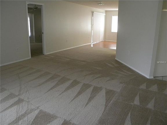 4th image of 10127 Charlemont Ave