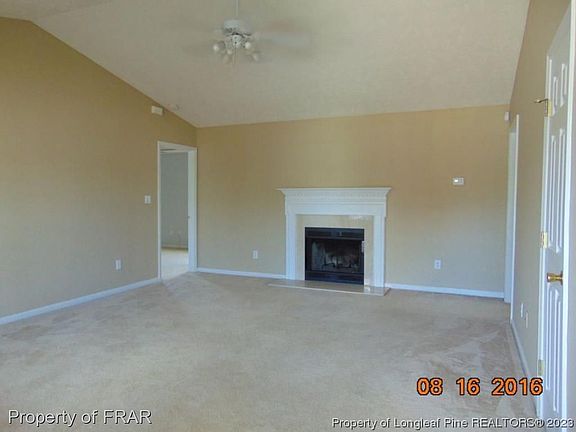 4th image of 504 Northwoods Dr