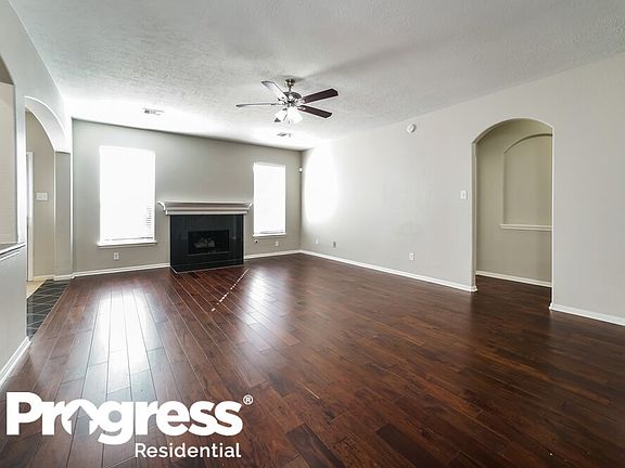 4th image of 16511 Sperry Gardens Dr