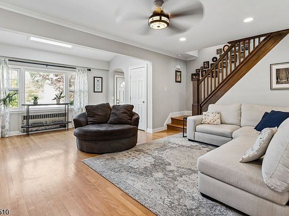 4th image of 12 Remer Ave