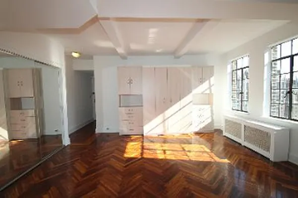 Sold by Corcoran | media 15