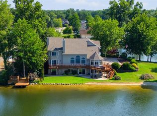 9669 Steephollow Dr, White Lake, MI 48386